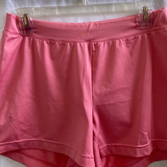 Lady Foot Locker Pink Active Shorts Size: Small - Picture 3 of 5